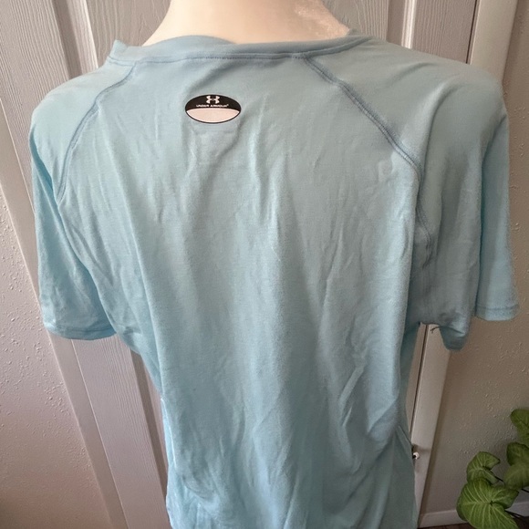 Under Armour Light Blue Top - Picture 2 of 7
